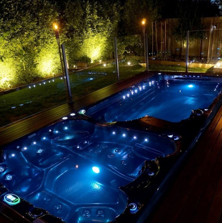 Плавательный спа бассейн Vortex Spas Hydrozone Exterme